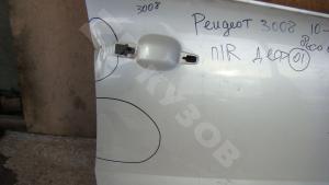 Peugeot 3008 2010 Дверь Пер. RH
