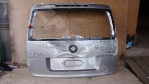 Skoda Yeti 2009- Крышка багажника