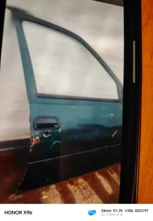 Daewoo Nexia 1995-2016 дверь передняя Rh