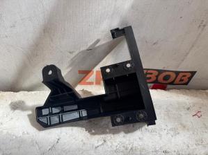 Geely Atlas PRO 2021> Кронштейны  Кронштейн фар 