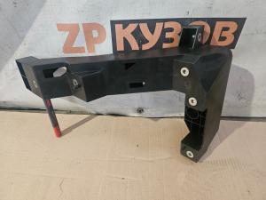 Mосквич 3 2020- Кузов и его части  Передняя часть Кронштейны под фары 