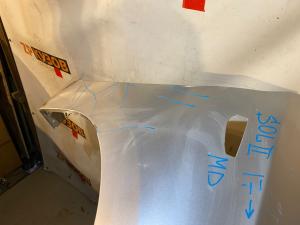 Hyundai Solaris 2017-2022 Крылья Правая с отверстиям