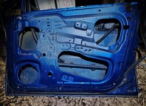 Chevrolet Lacetti 2003-2013 Дверь Пер. RH