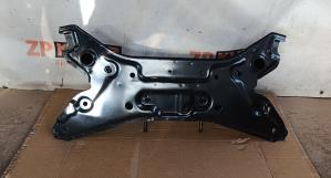 Suzuki Swift 2004-2011 Подвеска  Передняя Балка подмоторная 