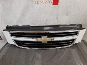 Daewoo Gentra 2013- Решетки радиатора