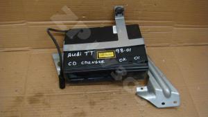 TT 8N3 98-00 CD CHANGER
