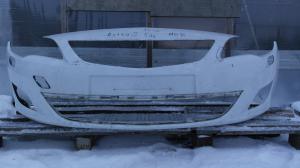 Astra J 2010 Бампер передний 10-12 