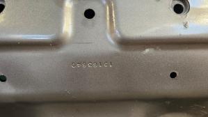 Cadillac Escalade III 2006 Капот