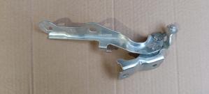 Chevrolet Cruze 2009- Петля капота RH