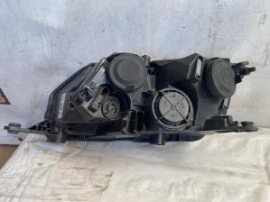 Skoda Rapid 2013-2020 фара правая