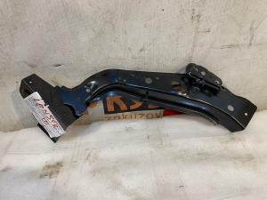 Mitsubishi Lancer 10 CX,CY 2007 Панель передняя Панель Кронштейна Фары - Верхняя Правая