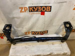 VW Passat [B5] 96-00 Передняя Поперечная балка 