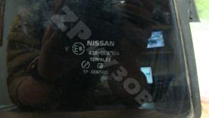 Nissan Patrol Y61 97-09 Стекло Глухое Заднее Левое