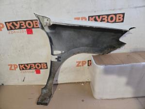 Renault Symbol II 08- Крыло переднее LH