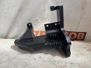 Geely Atlas PRO 2021> Кронштейны  Кронштейн фар 