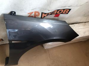 Hyundai Solaris 2010-2016 Крыло переднее Rh С поворотником