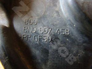 TT 8N3 98-00 Кронштейн Направляющая заднего бампера
