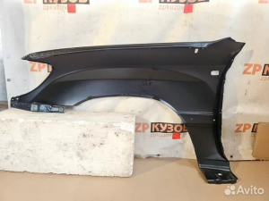 LC 100 98-07 Крылья передние Правая
