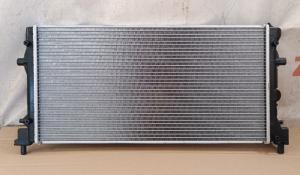 VW Polo Sed RUS 2010-2020 Радиатор
