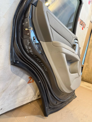 Acura RDX 2006- Дверь Зад. LH