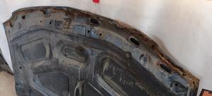 Renault Logan I 2004 Капот