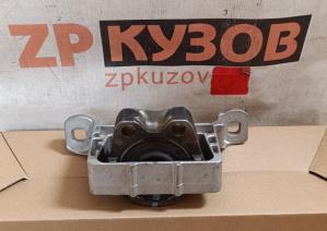 Ford Focus II Подушка