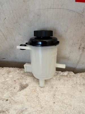 Chevrolet Spark 2011- Рулевое управление  Бачок ГУР