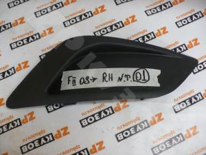 Ford Focus II Заглушка ПТФ RH