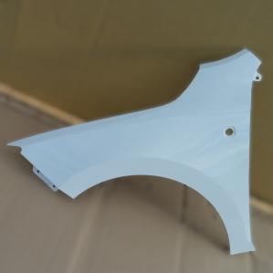 Skoda Rapid 2013-2020 Крыло переднее LH С отверстием