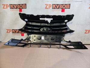 Lada Granta Решетка радиатора 