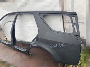 Cadillac SRX 03-09 Боковина LH