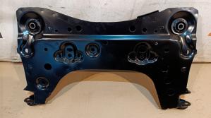 Nissan Tiida C11 2007- Балка подмоторная