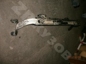 Kuga 08-12 Балка подрадиаторная
