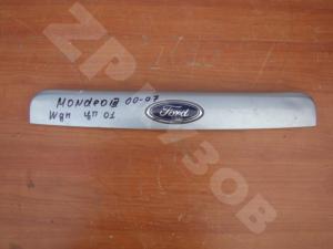 Mondeo III 00-07 Молдинг крышки багажника 
