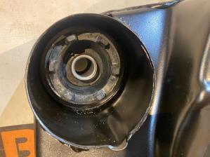 Kia Carens 2006-2012 Балка подмоторная