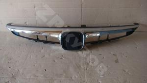 Honda Civic 4D 06-12 Решетка радиатора