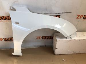 Chevrolet Cruze 2009- Крыло переднее RH