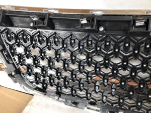Ravon R4 Кузов наружные съемные элементы  Решетка радиатора