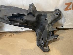 Honda CR-V 07-12 Подрамник