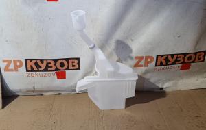 Kia K5 2020-22 бочок омывателя
