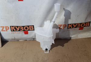 Kia K5 2020-22 бочок омывателя