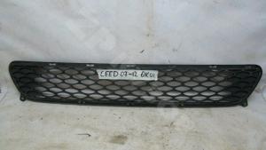 Kia Ceed 07-12 Центральная решетка