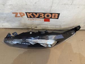 Ford Fiesta 13- Фара передняя левая