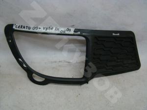 Cerato 09-13 Рамка ПТФ LH
