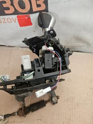 Subaru Legacy Outback B14 2010 Кулиса