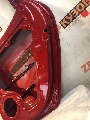 Kia Venga 2010 Дверь Зад. RH