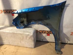 Renault Sandero 2014- Крыло переднее правое