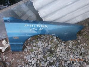 626 GE 92-97 Крыло переднее RH
