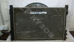 MB W203 2000-2006 Радиатор основной 

