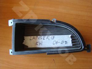 Lancer CSClassic 03-06 Заглушка ПТФ RH
